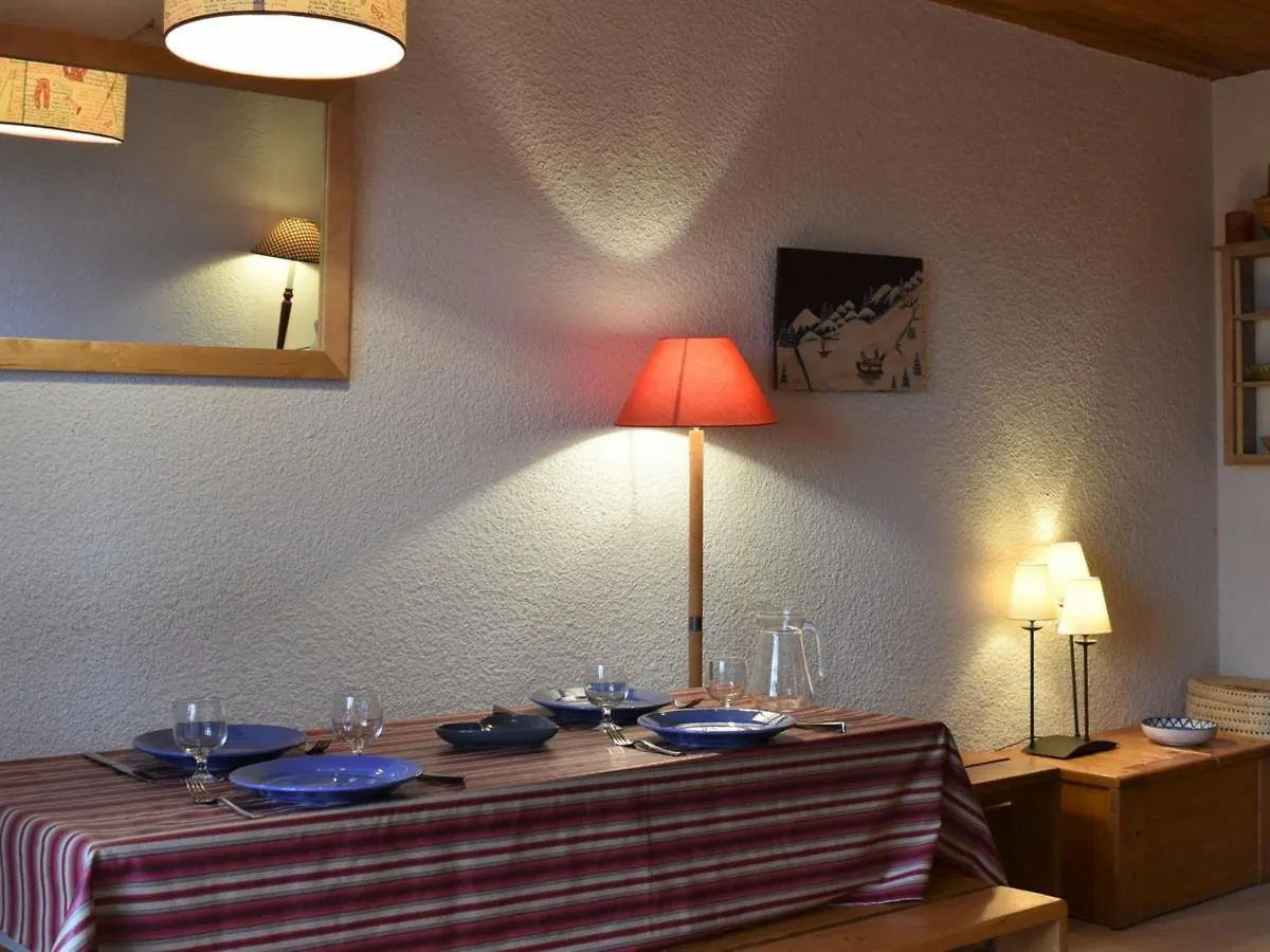 Meribel : Bel Appartement 2 Pieces Avec Parking, Proche Pistes Et Commerces - Fr-1-180-89 0*,  France