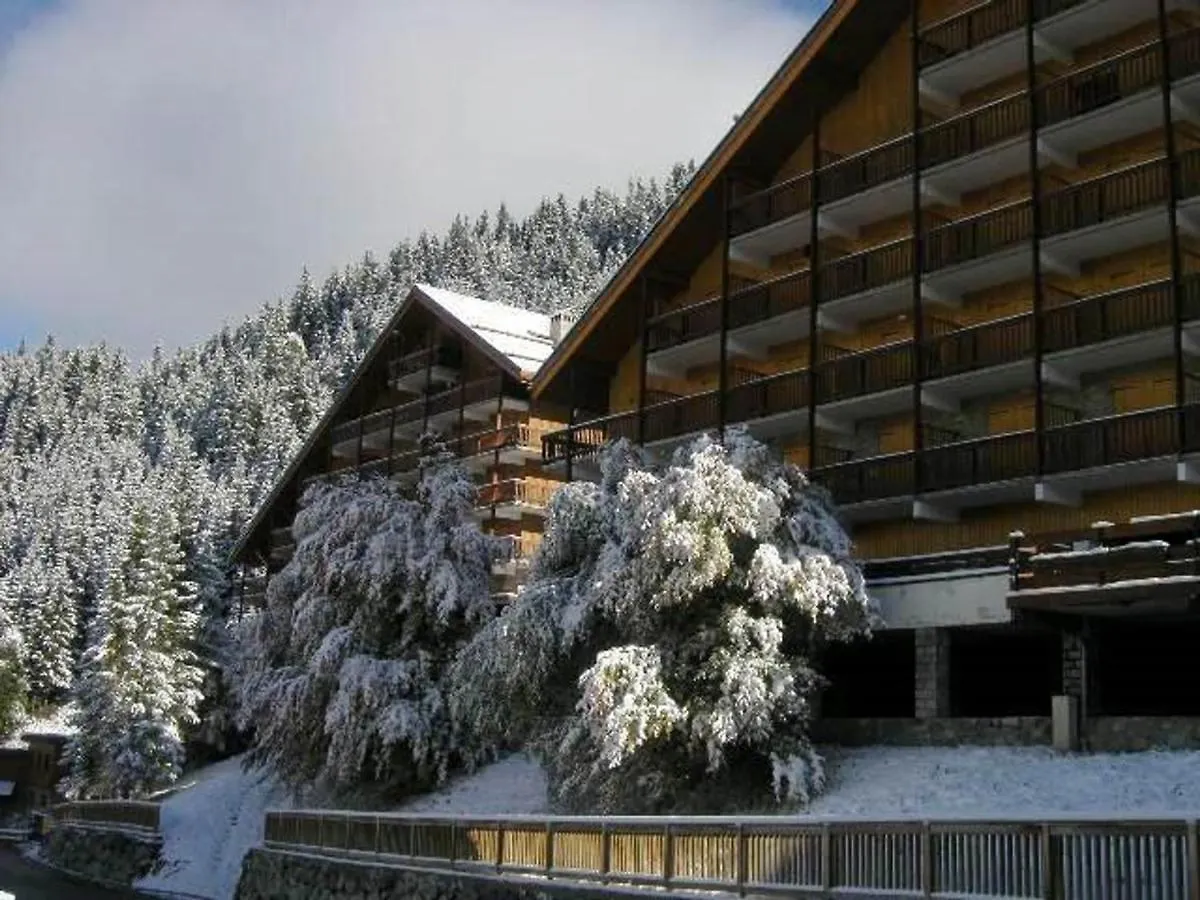 Meribel : Bel Appartement 2 Pieces Avec Parking, Proche Pistes Et Commerces - Fr-1-180-89